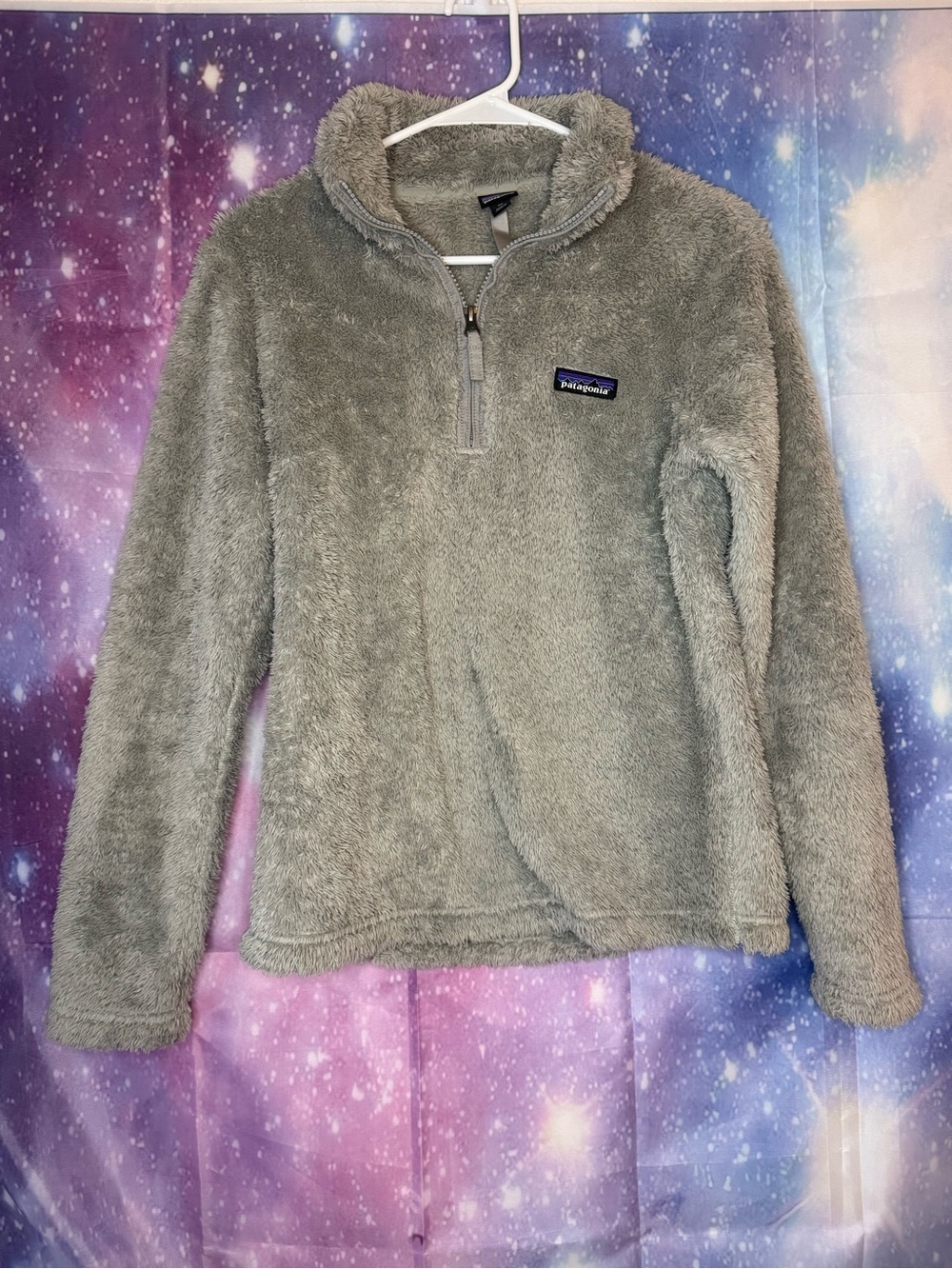 Patagonia fuzzy pullover